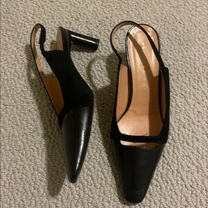 Richard Tyler Kitten Heels